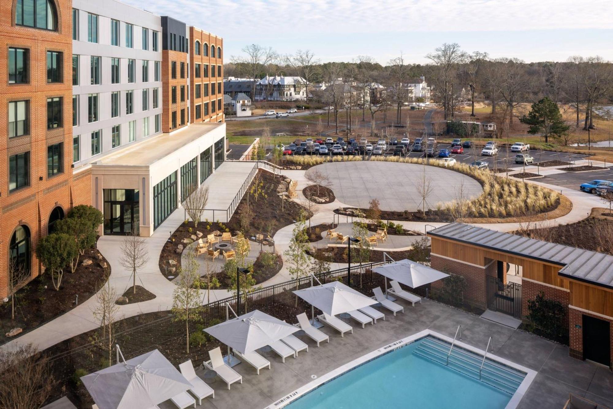 Trilith Guesthouse, Fayetteville, Ga, A Tribute Portfolio Hotel エクステリア 写真